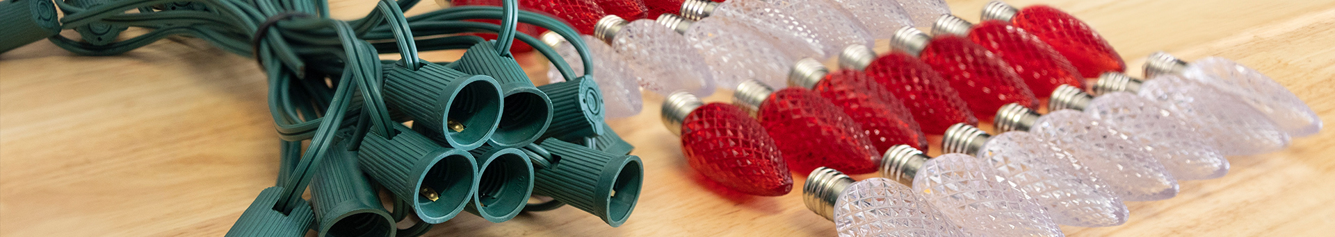 100' - C9 Christmas Lighting Kit