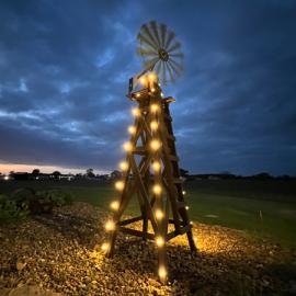 Minimalist Christmas Decorations