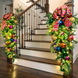 Signature Collection - Wreaths, Garlands and Sprays