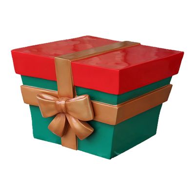 15.7" Christmas Present - Red and Green