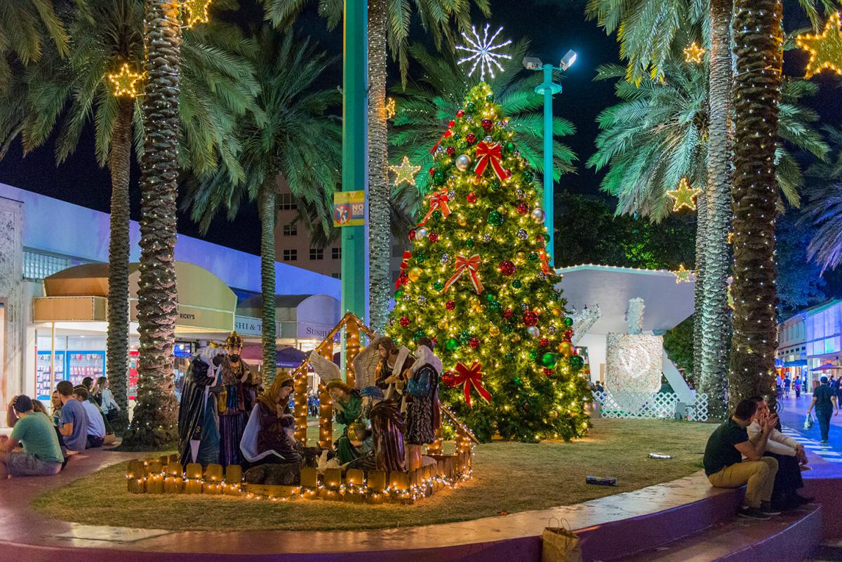 The Reasons Behind Our Christmas Decorations - Why We Go Nuts for Lights, Trees and Tinsel