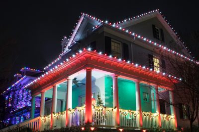 Finding the Right Christmas Light Clips for Your Home